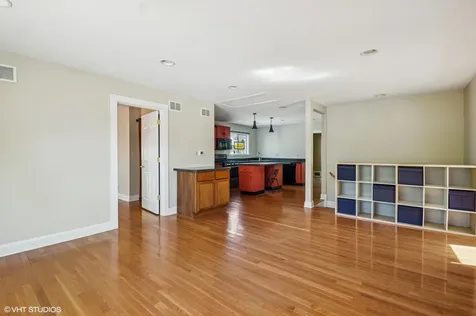 344 West Maple Street Lombard IL 60148