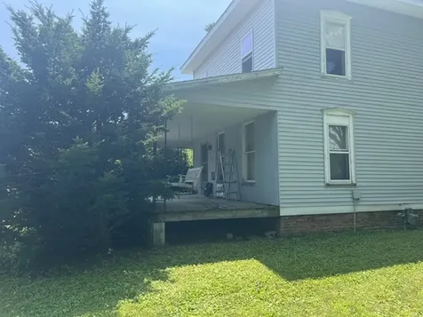 105 North Jackson Street Philo IL 61864