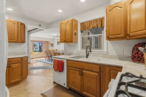107 Mckinley Drive Mahomet IL 61853