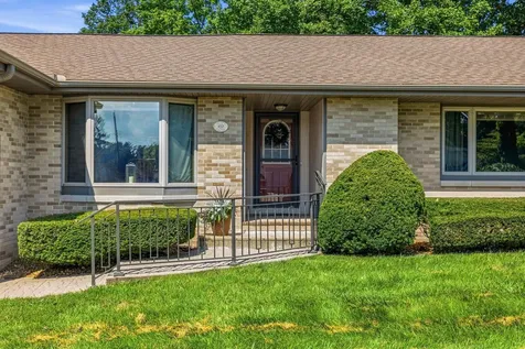 107 Mckinley Drive Mahomet IL 61853