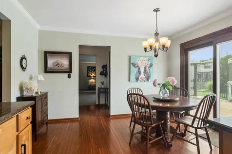 580 Sycamore Lane Wheeling IL 60090