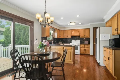 580 Sycamore Lane Wheeling IL 60090