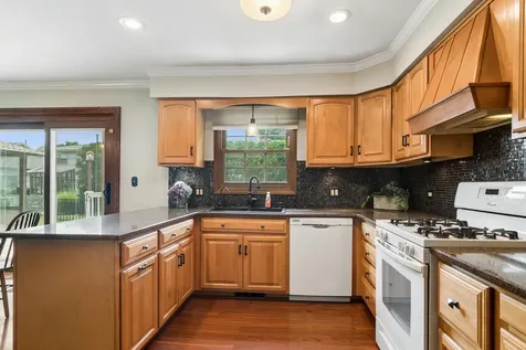 580 Sycamore Lane Wheeling IL 60090