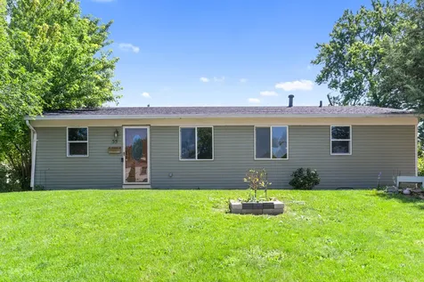 55 Alameda Drive Carpentersville IL 60110