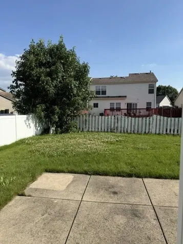 1260 Trinity Drive Carol Stream IL 60188