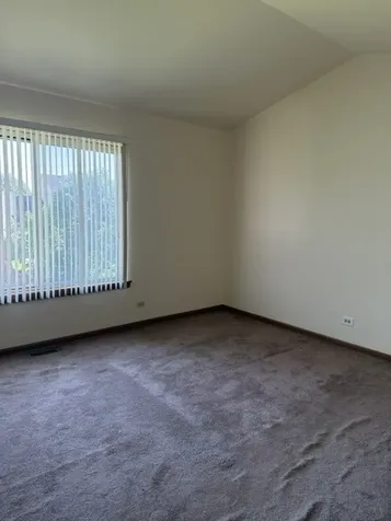 1260 Trinity Drive Carol Stream IL 60188