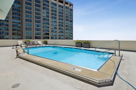 3470 North Lake Shore Drive Chicago IL 60657
