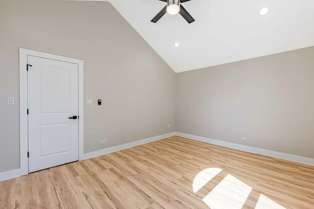 921 North Lorel Avenue Chicago IL 60651