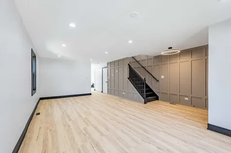 921 North Lorel Avenue Chicago IL 60651