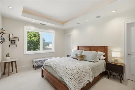2627 North Sheffield Avenue Chicago IL 60614