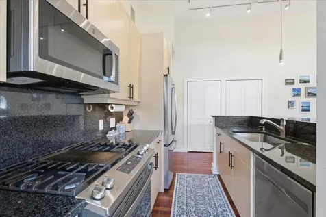 2627 North Sheffield Avenue Chicago IL 60614