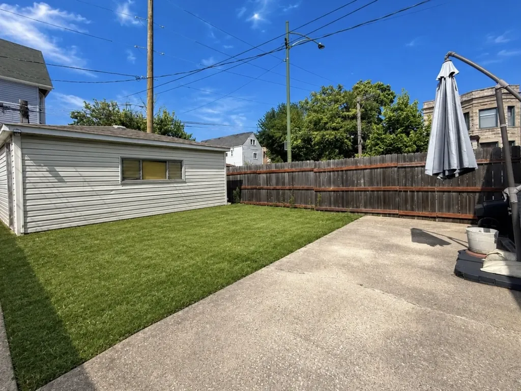3400 West Shakespeare Avenue Chicago IL 60647