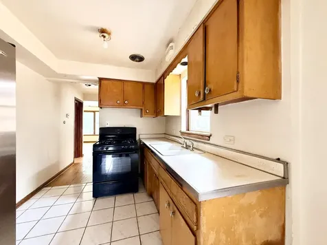 3400 West Shakespeare Avenue Chicago IL 60647