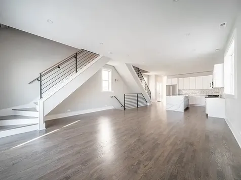 556 West 18th Street Chicago IL 60616