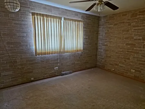 601 Yates Avenue Calumet City IL 60409