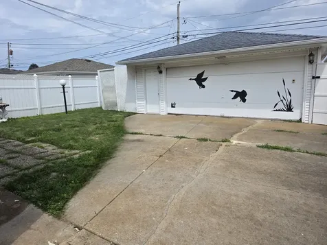 601 Yates Avenue Calumet City IL 60409