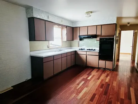 601 Yates Avenue Calumet City IL 60409