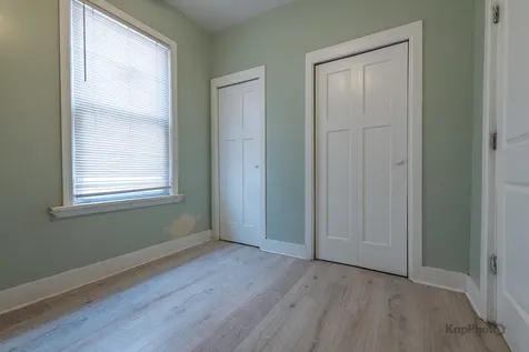 7327 South Carpenter Street Chicago IL 60621