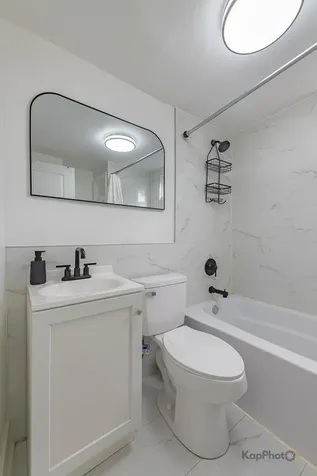 7327 South Carpenter Street Chicago IL 60621