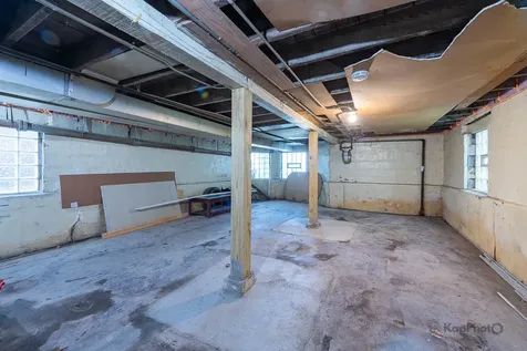 7327 South Carpenter Street Chicago IL 60621