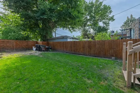 7327 South Carpenter Street Chicago IL 60621