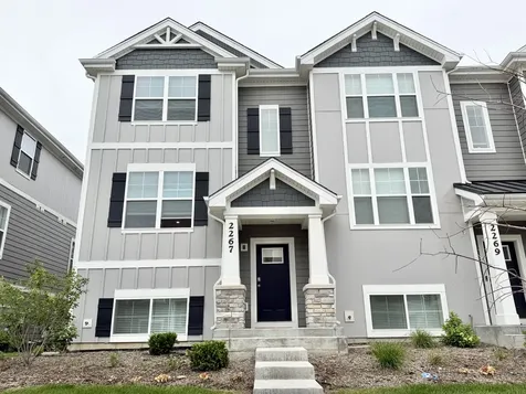 2267 Glacier Street Mundelein IL 60060