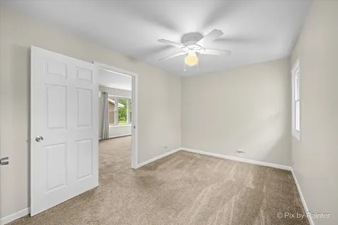 640 Ash Street Algonquin IL 60102