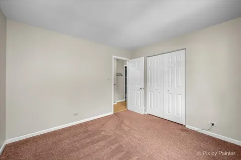 640 Ash Street Algonquin IL 60102
