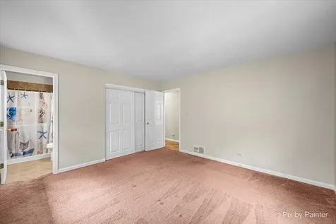 640 Ash Street Algonquin IL 60102