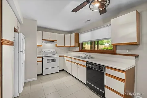 640 Ash Street Algonquin IL 60102