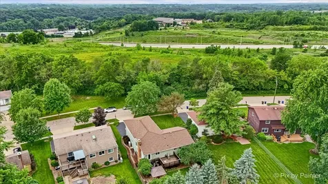 640 Ash Street Algonquin IL 60102