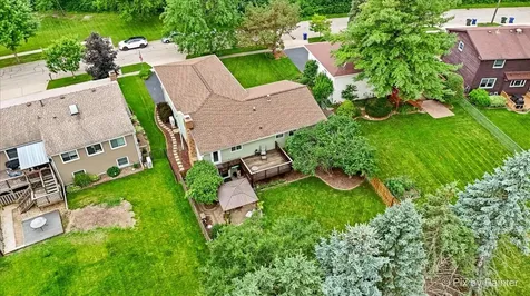 640 Ash Street Algonquin IL 60102