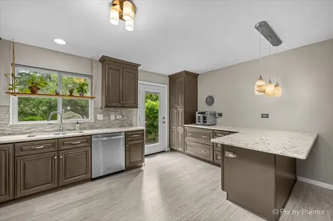 640 Ash Street Algonquin IL 60102