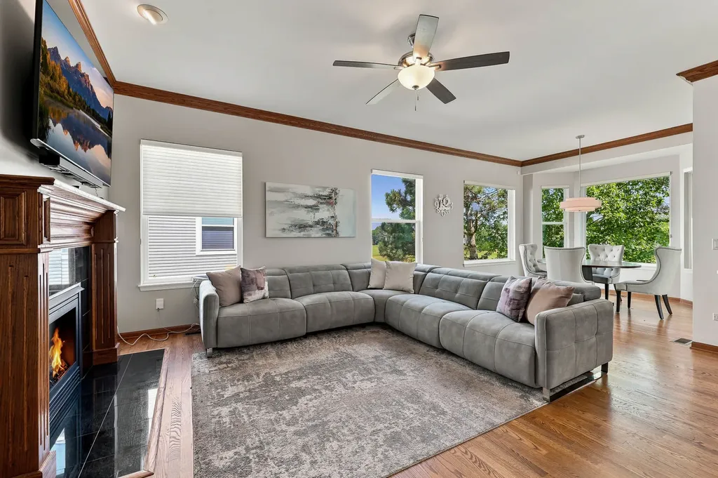 12392 Pheasant Ridge Drive Huntley IL 60142