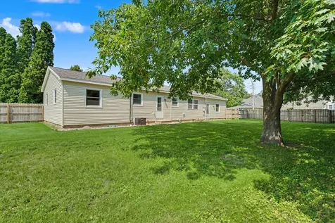 405 Washington Street Fithian IL 61844
