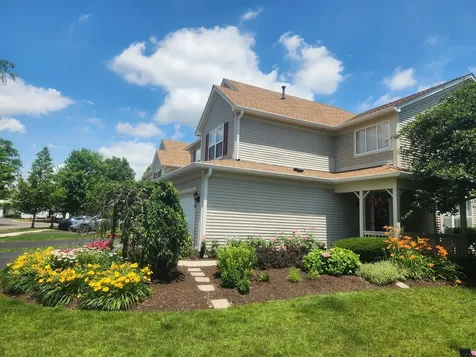 240 Grand Ridge Road St. Charles IL 60175