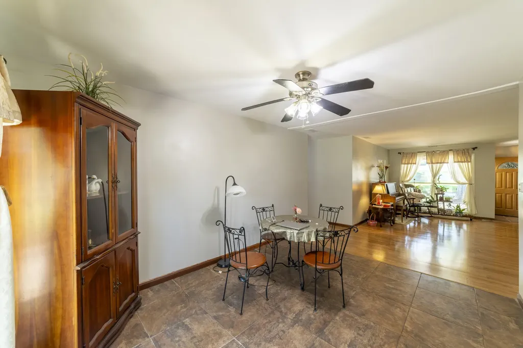 7601 Adams Street Darien IL 60561