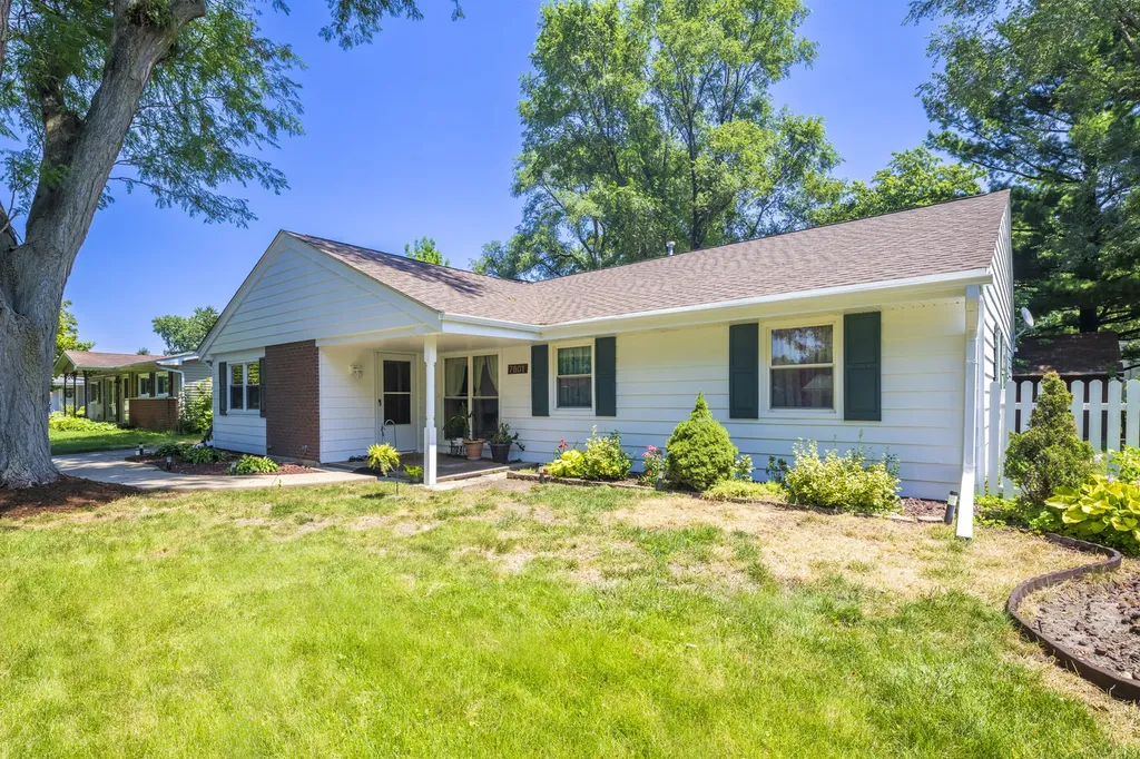 7601 Adams Street Darien IL 60561