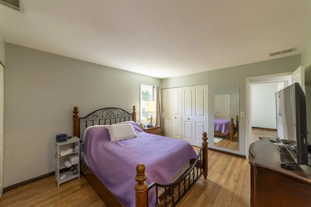 7601 Adams Street Darien IL 60561