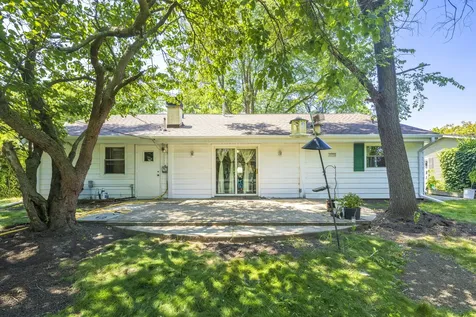 7601 Adams Street Darien IL 60561
