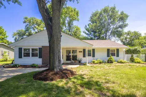 7601 Adams Street Darien IL 60561