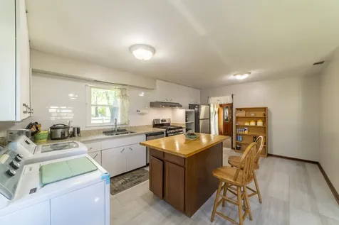 7601 Adams Street Darien IL 60561