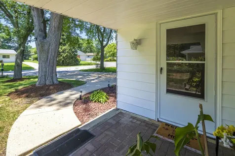 7601 Adams Street Darien IL 60561