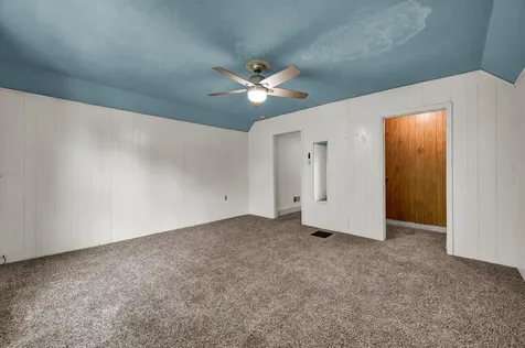 1108 South Clayton Street Bloomington IL 61701