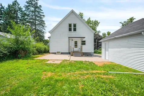 1108 South Clayton Street Bloomington IL 61701