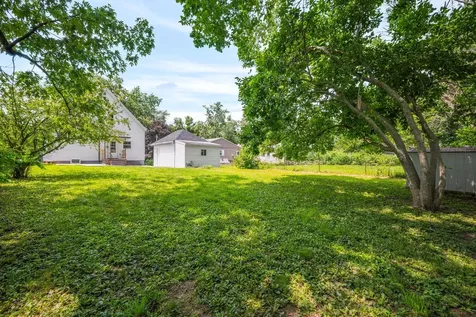 1108 South Clayton Street Bloomington IL 61701
