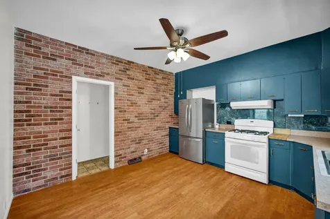 1108 South Clayton Street Bloomington IL 61701
