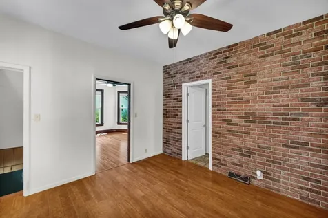 1108 South Clayton Street Bloomington IL 61701