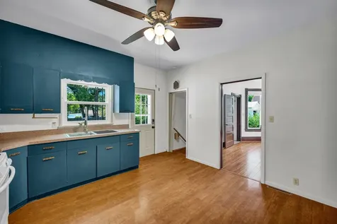 1108 South Clayton Street Bloomington IL 61701