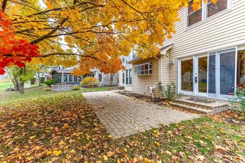1551 Crowfoot Circle N Hoffman Estates IL 60169